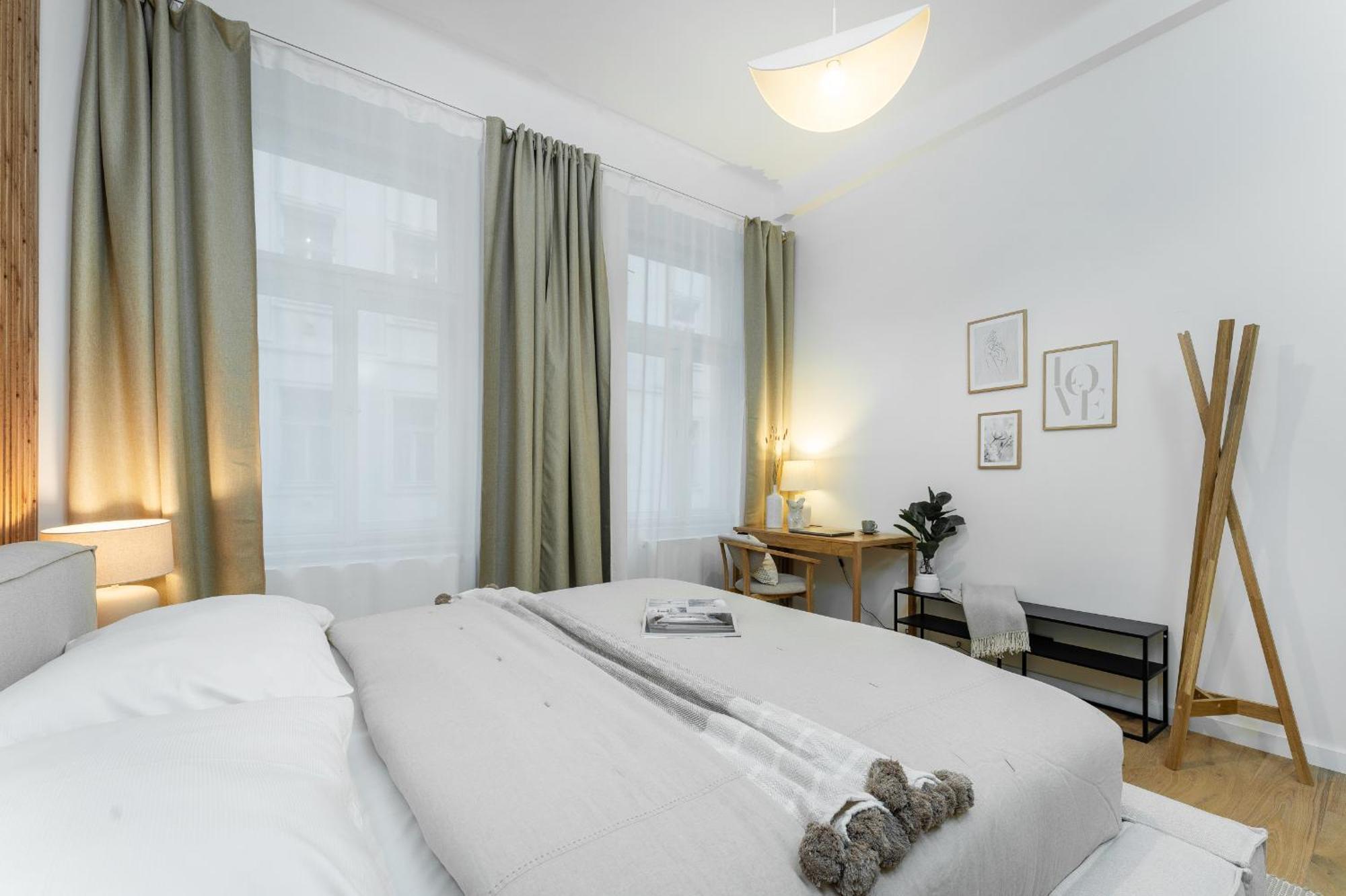 Cozy Wenceslas Square 700m Apartment, Lejlighed
